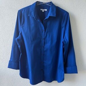 Chico’s Button Up Long Sleeve Cuffs Size 14 Stretch Office Career Royal Blue